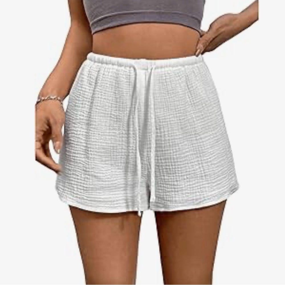 Amazon Women's High Waist White Shorts
